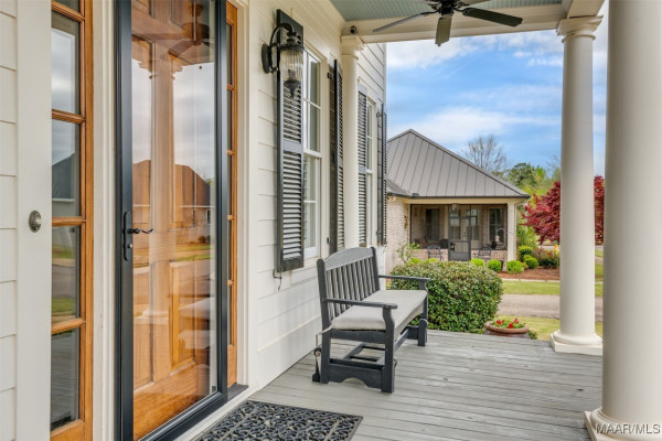 1004 Saddle Ridge