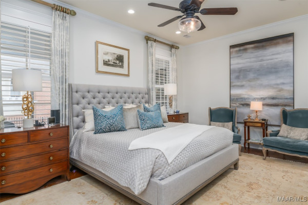 1004 Saddle Ridge