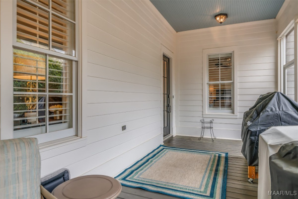 1004 Saddle Ridge