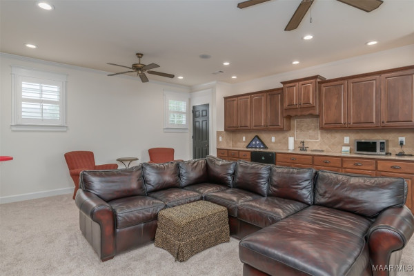 1004 Saddle Ridge