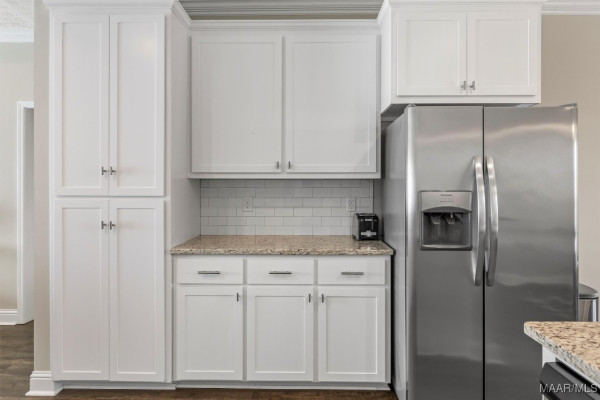 1405 PRAIRIE OAK Drive