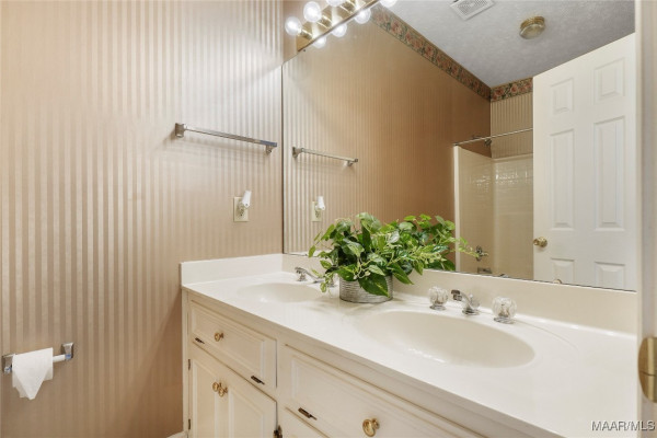 506 Sandy Creek Trail