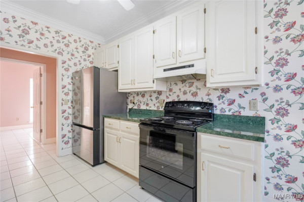 506 Sandy Creek Trail