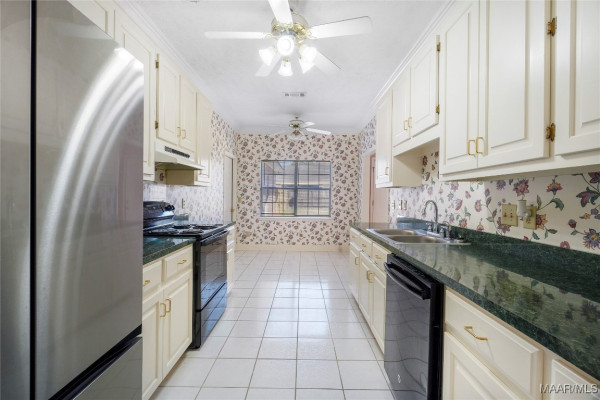 506 Sandy Creek Trail