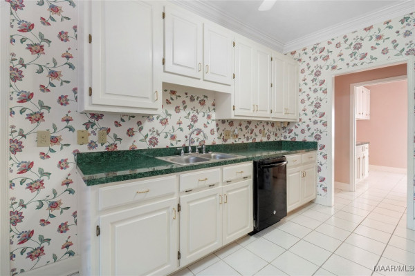 506 Sandy Creek Trail