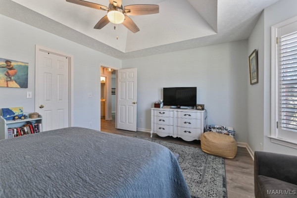 2627 QUEENS HOLLOW Court