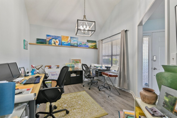 2627 QUEENS HOLLOW Court