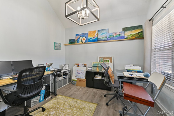 2627 QUEENS HOLLOW Court