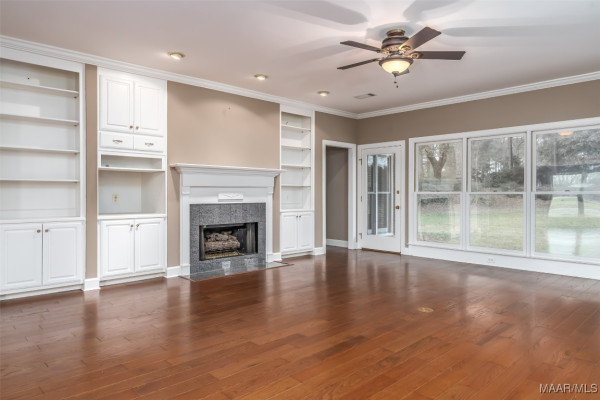 609 Towne Lake Drive