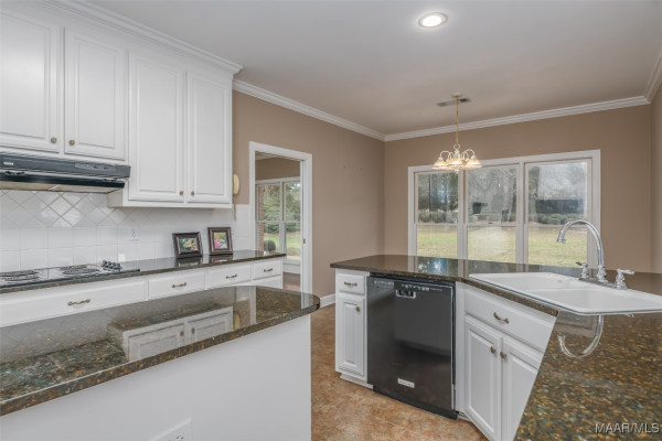 609 Towne Lake Drive