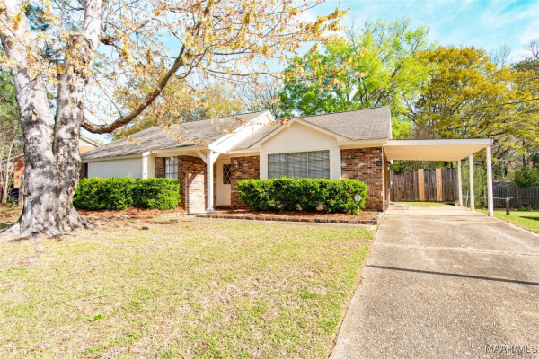 521 RIDGEWOOD Lane