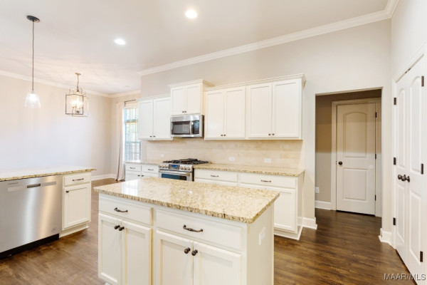 3642 Weston Place