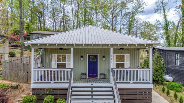 441 Cove Drive