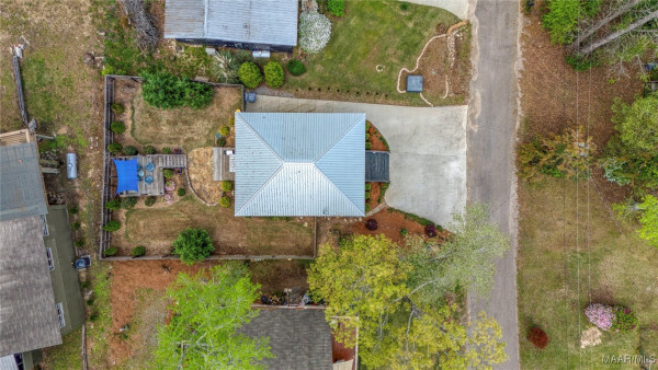 441 Cove Drive