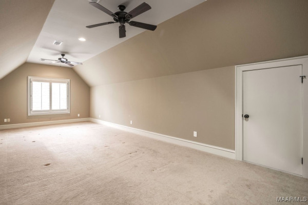 8209 Tuscany Manor