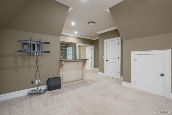 8209 Tuscany Manor