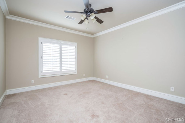 8209 Tuscany Manor