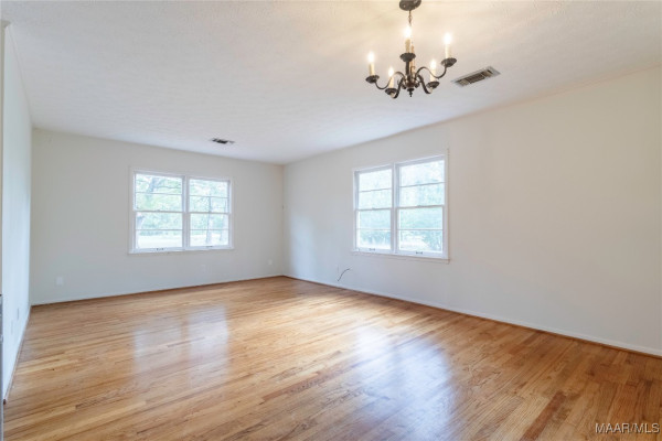 815 Lamar Road