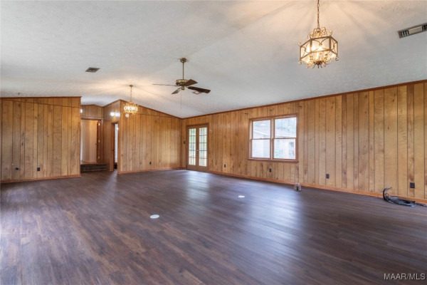 815 Lamar Road