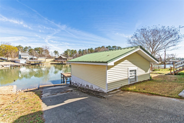 100 Royal Drive
