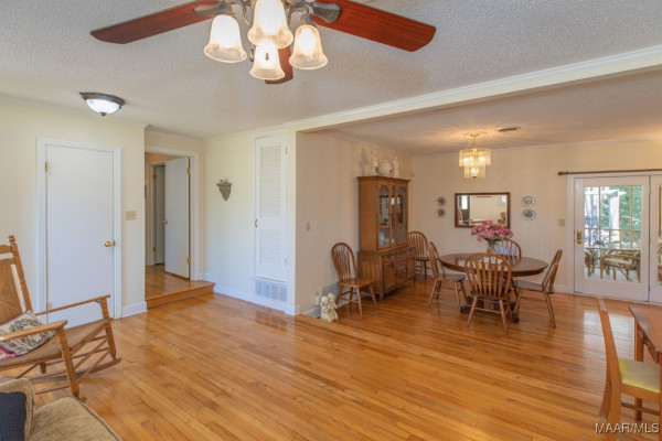 4223 Patio Place