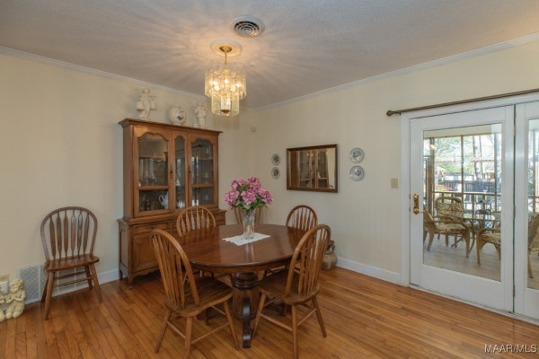 4223 Patio Place