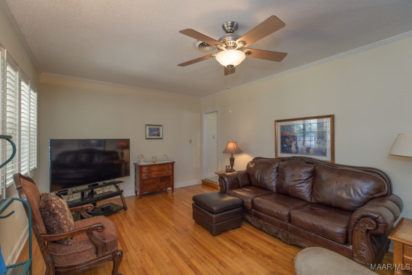 4223 Patio Place