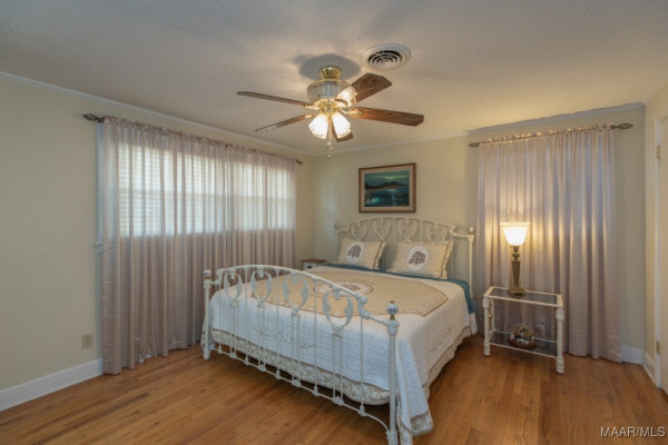 4223 Patio Place