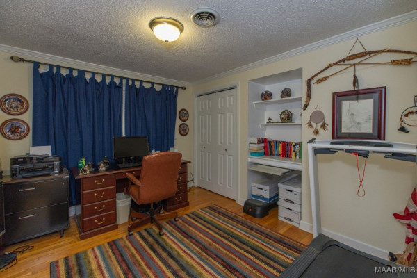 4223 Patio Place