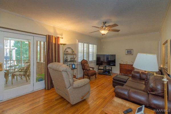 4223 Patio Place