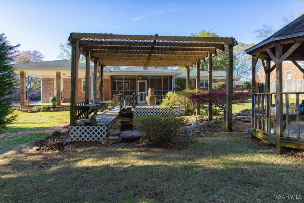 4223 Patio Place