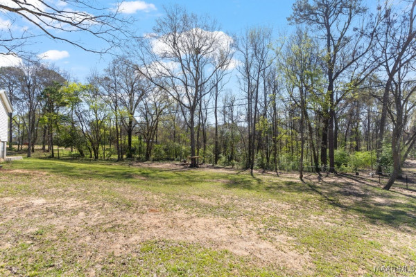 1216 Old Ridge Road E