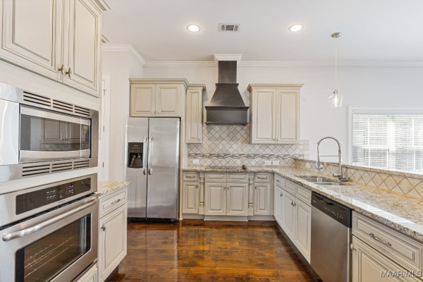 255 MELISON Drive