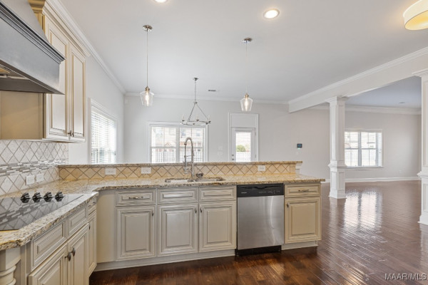 255 MELISON Drive