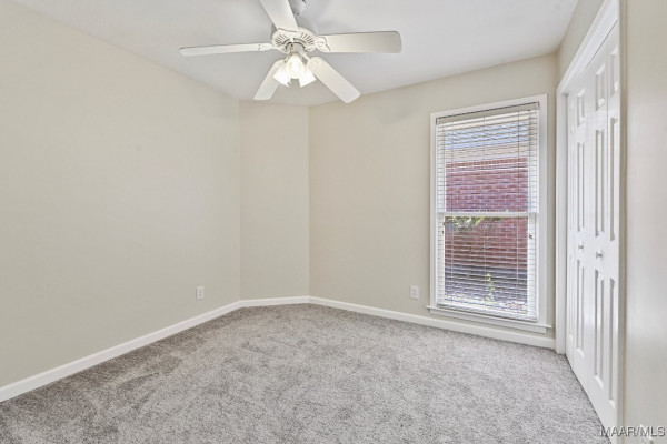 6528 Enfield Mews