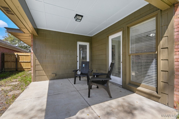 6528 Enfield Mews