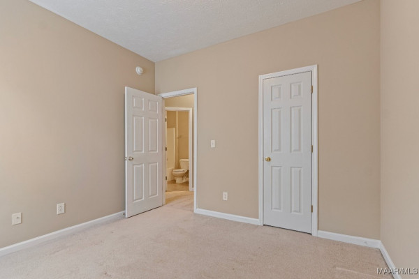 416 Glenmede Lane