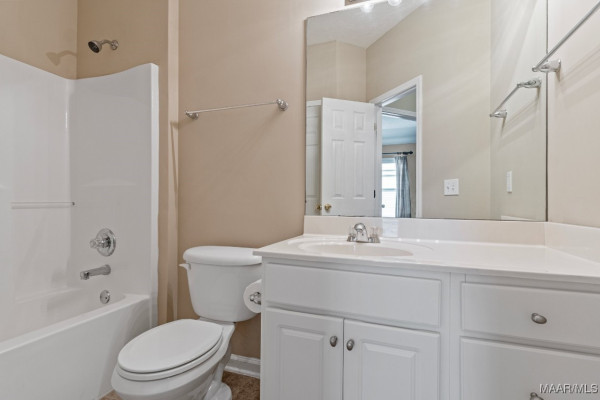 416 Glenmede Lane