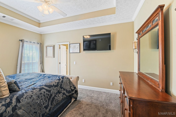 5711 Deatsville Highway
