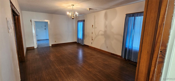 203 8th Street N