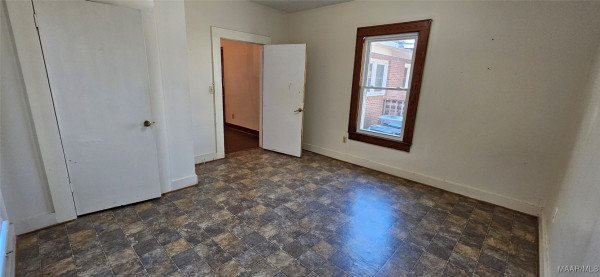 203 8th Street N