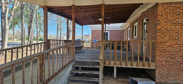 203 8th Street N