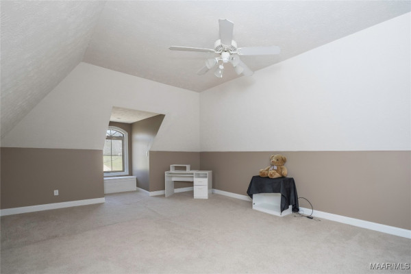 1605 Guiding Way Lane