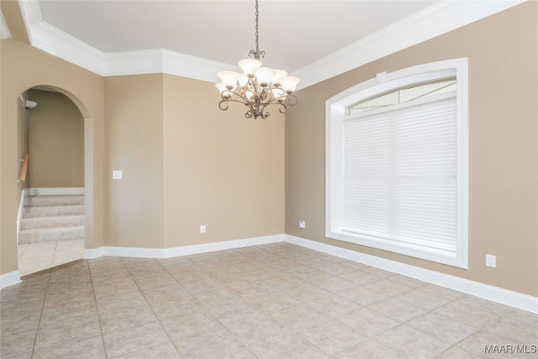 1605 Guiding Way Lane