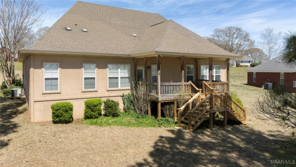 1605 Guiding Way Lane