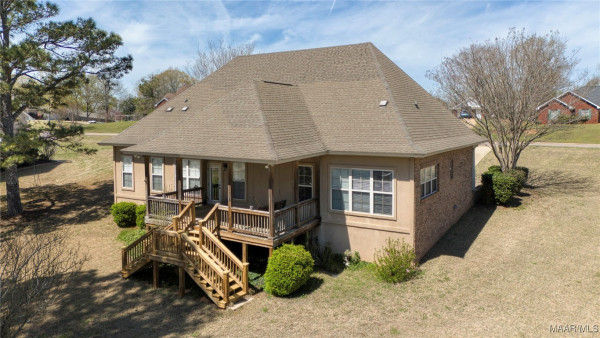 1605 Guiding Way Lane