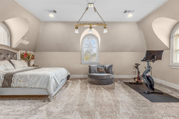 9861 WYNCREST Circle