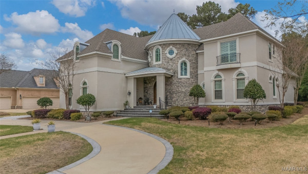 9861 WYNCREST Circle