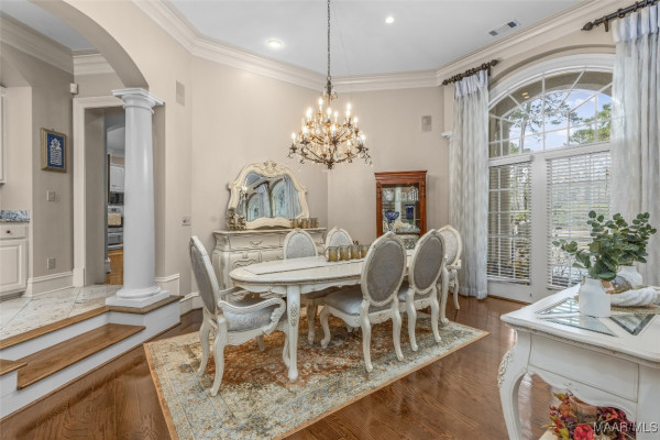 9861 WYNCREST Circle