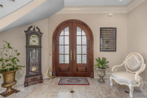 9861 WYNCREST Circle